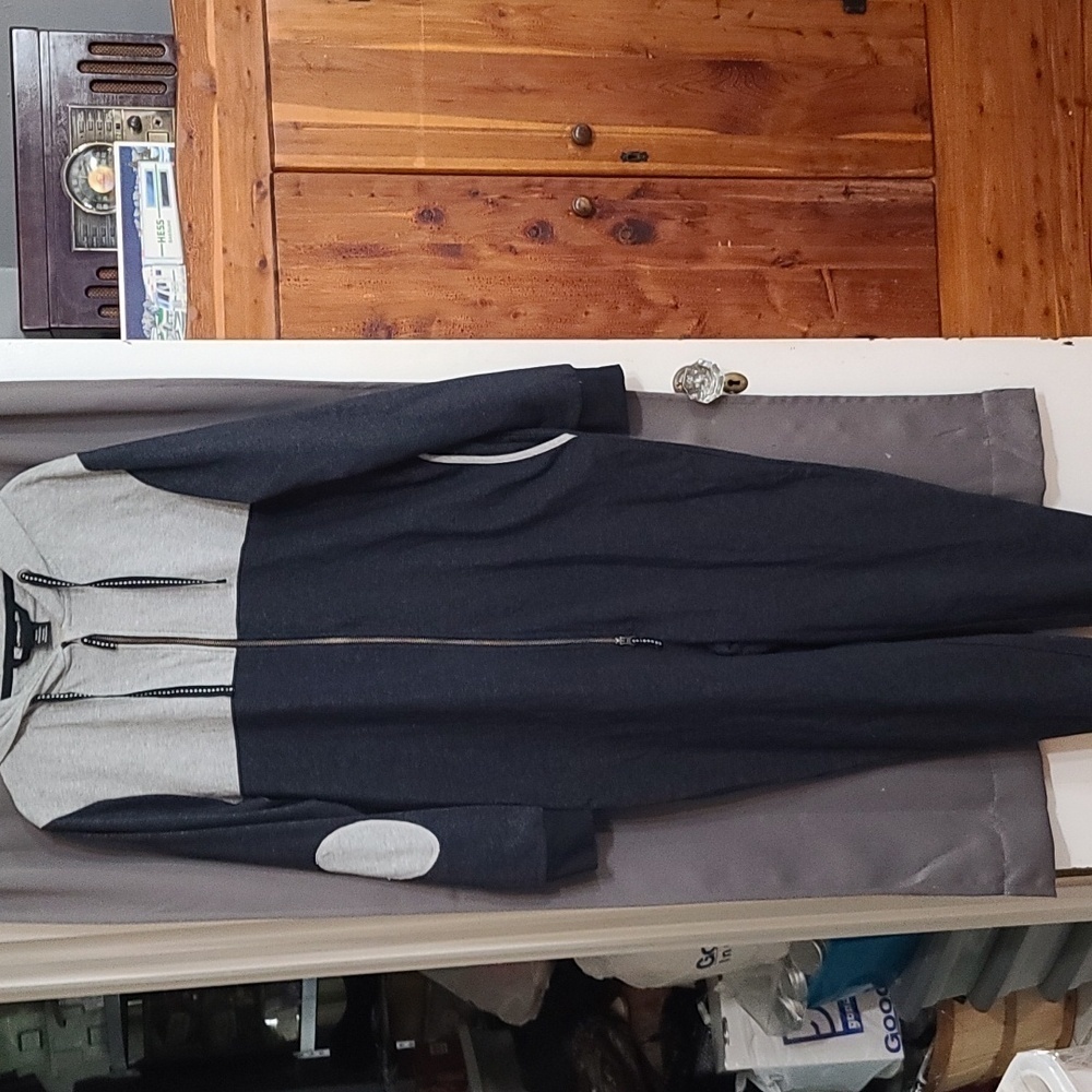 Livergy Mens Pajama/Jumpsuit Hooded 2 Zippers Gray/Black Sweathirt Feel Sz L EUC